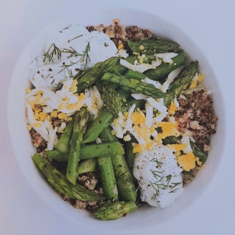 Asparagi mimosa & quinoa